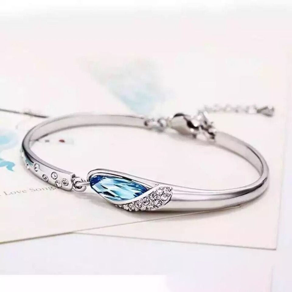 new womans fashion jewelry high quality blue crystal zircon retro simple