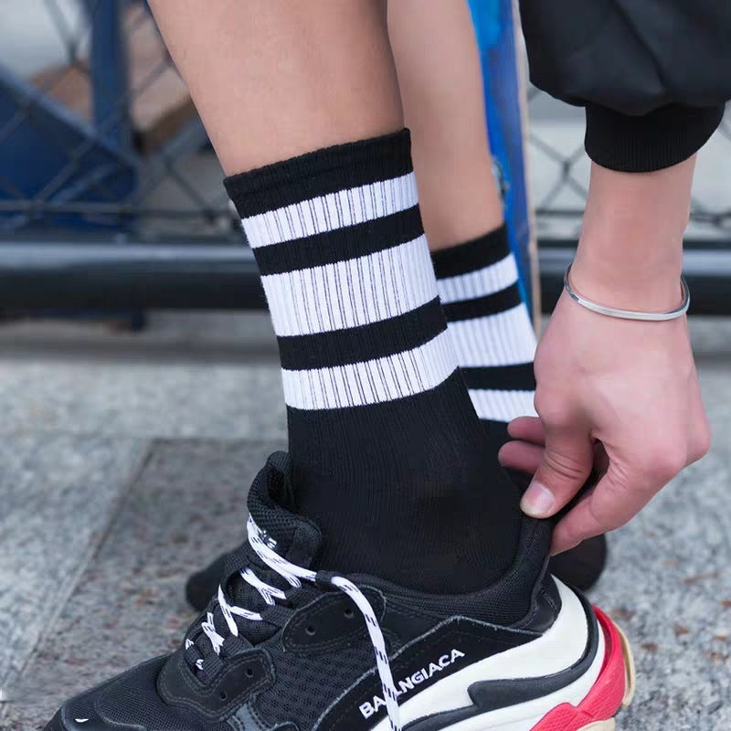 Trendy Pure Cotton Mid-calf Length Socks